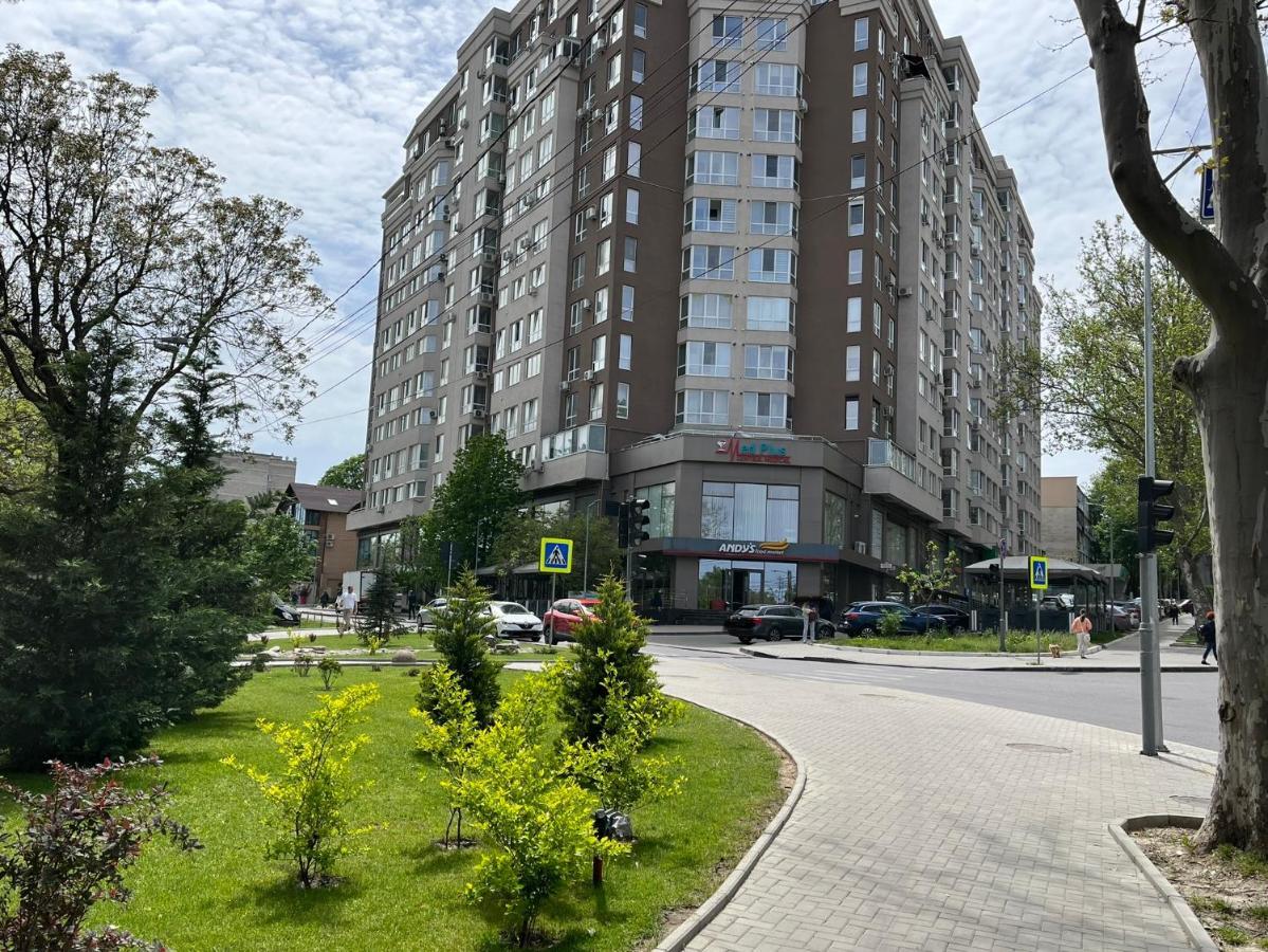 Dendrarium Park Apartment Chisinau Eksteriør bilde